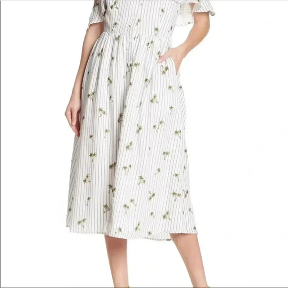 English Factory Palmier Printed Shirtdress size small off the shoulder - Picture 2 of 6